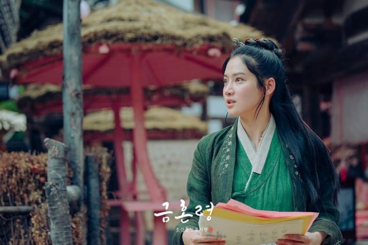 Pesona Park Ju Hyun di The Forbidden Marriage (Instagram/@mbcdrama_now)