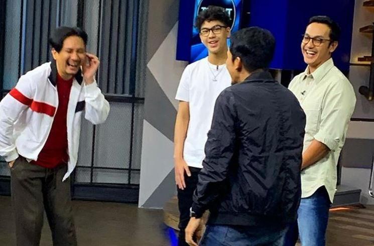 Potret Khayru Anak Gunawan dengan Rambut Ikal. (Instagram/gunawan_sudrajat_real)