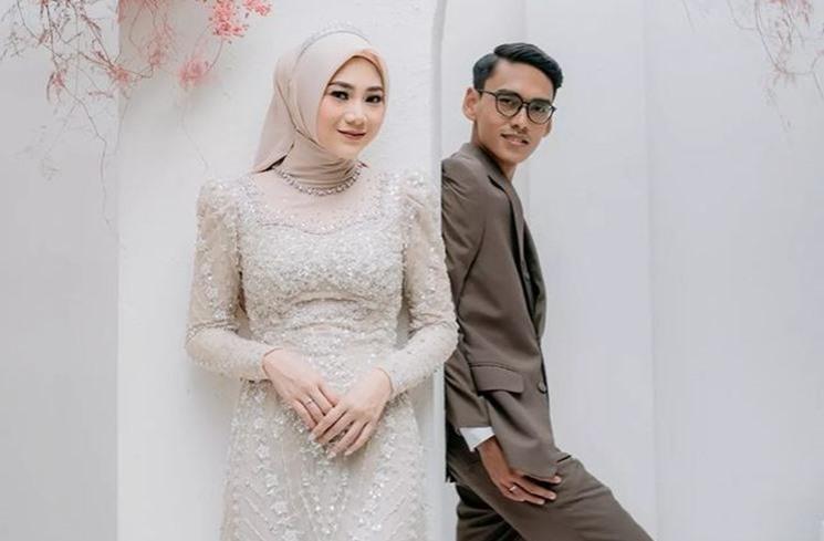 Potret Prewedding Beni Mulyana Kakak Lesti Kejora. (Instagram/@benimulyanasopian)