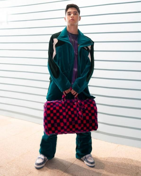 Potret Al Ghazali jadi model Louis Vuitton. (Instagram/@alghazali7)