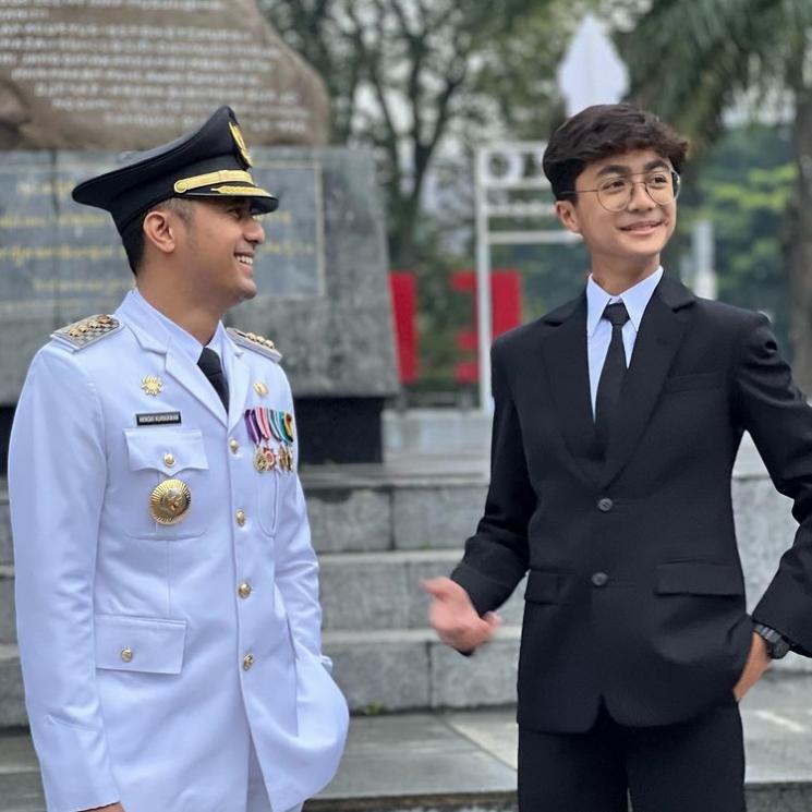 Potret Ganteng Bintang Anak Hengky Kurniawan. (Instagram/hengkykurniawan)
