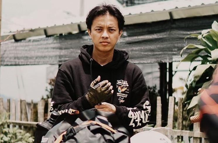 Karir Aktor yang Diawali Sebagai Penyanyi. (Instagram/@sibisma)