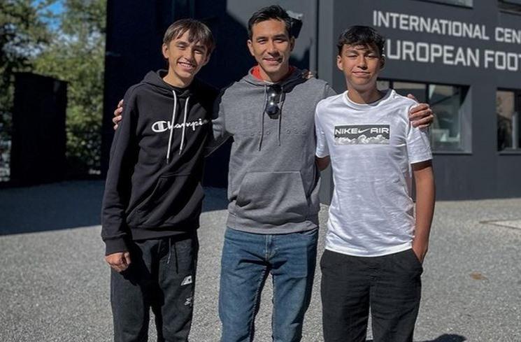 Anak Cowok Artis yang Beranjak Jadi Pemuda Tampan. (Instagram/@darius_sinathrya)