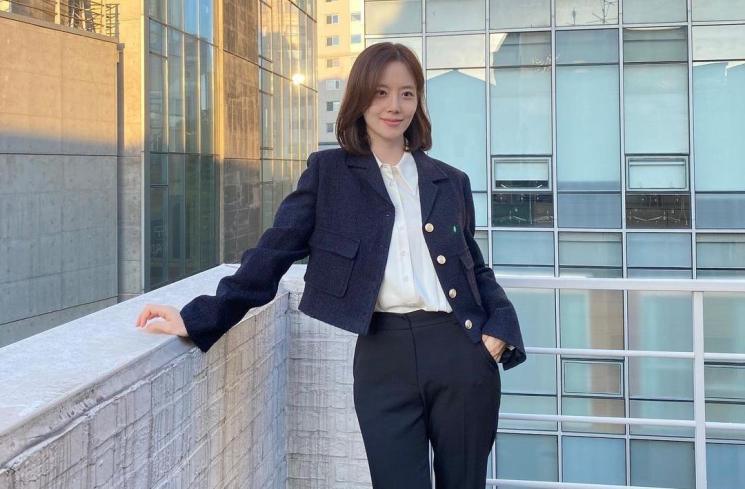 Film Moon Chae Won (Instagram/@moonchaewon_official)