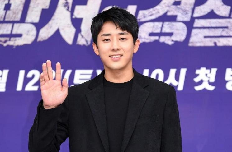 Potret Son Ho Jun di The First Responders (Instagram/@sbsdrama.official)