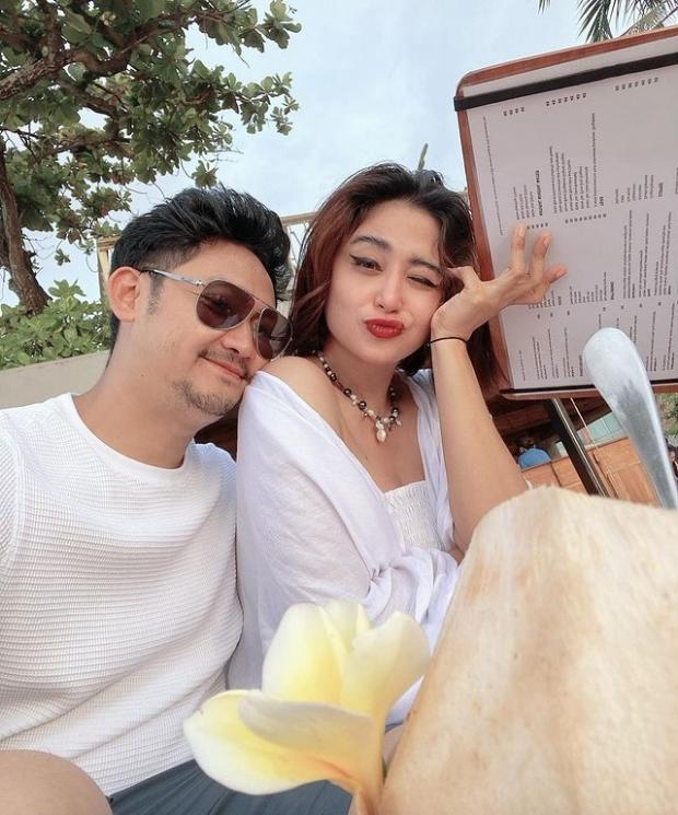 Suami Artis yang Pernah Dituding Numpang Hidup Istri. (Instagram/anggawijaya88)