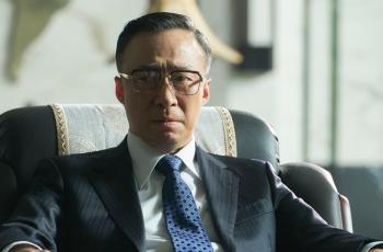 8 Potret Lee Sung Min di Reborn Rich, Jadi Kakek Song Joong Ki yang Tajir dan Ambisius