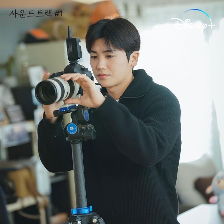 Drama Populer Park Hyung Sik (Instagram/@disneypluskr)