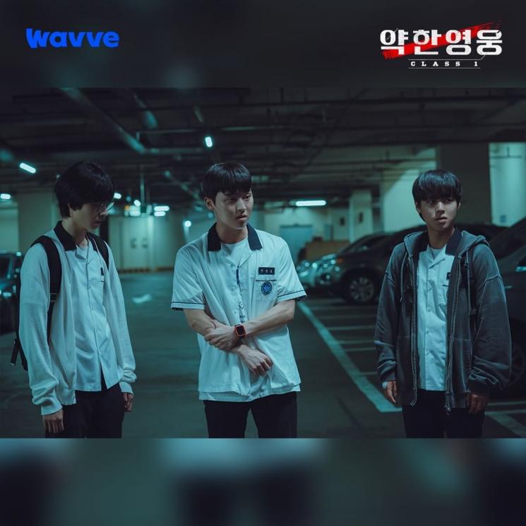 Potret Hong Kyung di Weak Hero Class 1 (Instagram/@wavve.official)