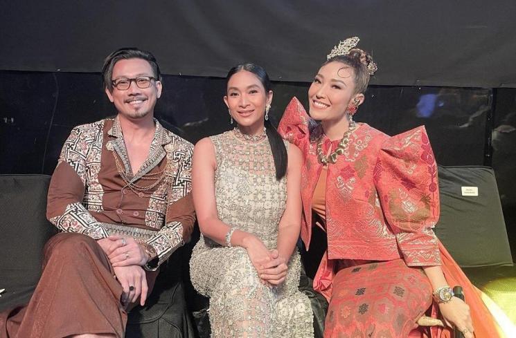 Ayu Dewi di acara Indonesian Movie Actor Awards 2022 (Instagram/@mrsayudewi)