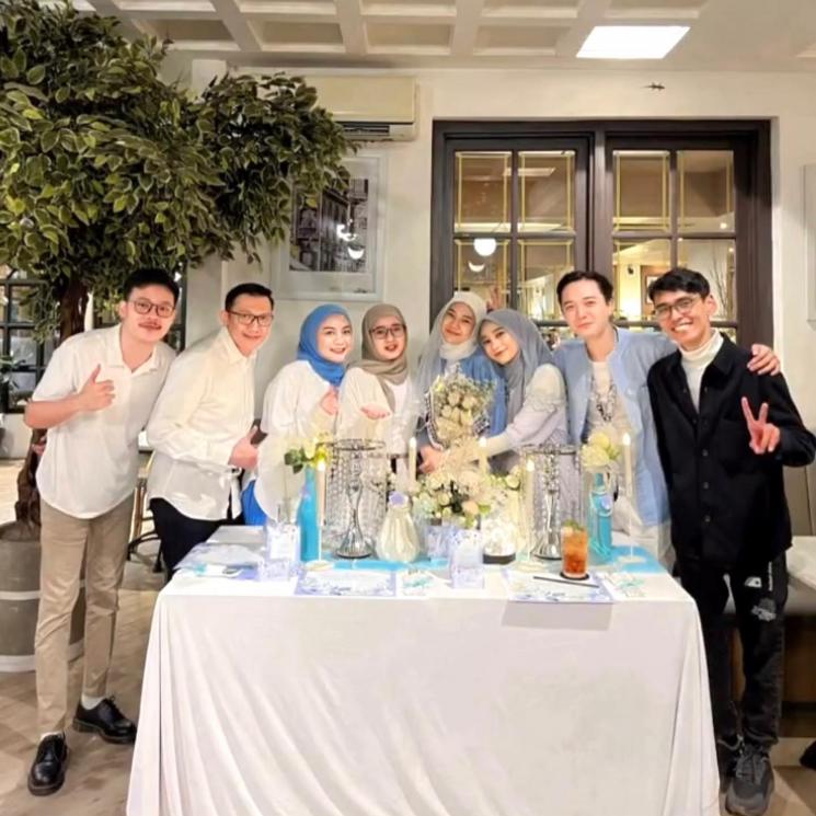 Bridal shower Ira Dahlia kakak ipar Lesti Kejora. (Instagram/@raraiddd)