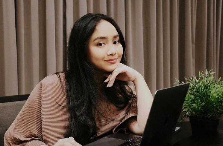 Potret Terbaru Gita Gutawa (Instagram/gitagut)