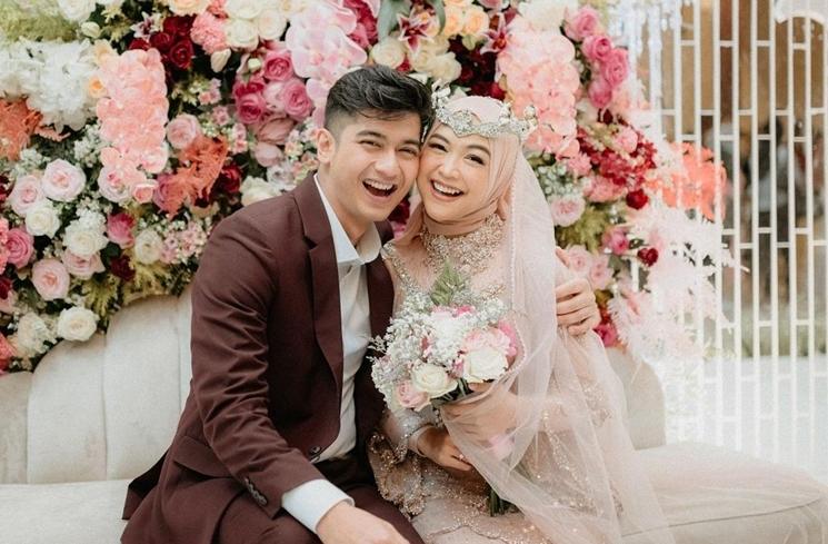 Potret Anniversary Pernikahan Ria Ricis dan Teuku Ryan (Instagram/@studiokencana)