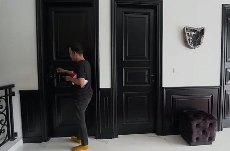 Rumah Ivan Gunawan. (YouTube/MOP Channel)