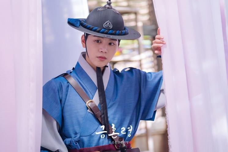Potret Kim Woo Seok di The Forbidden Marriage (Instagram/@mbcdrama_now)