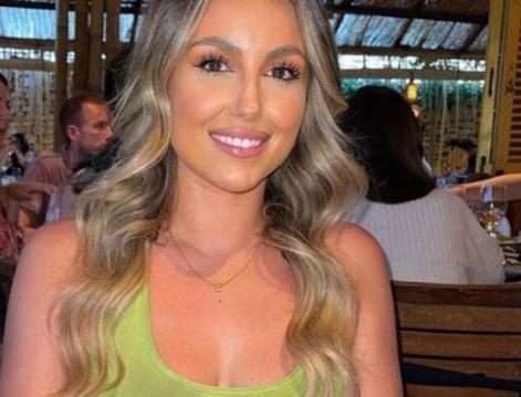 WAGs Inggris (sumber: Instagram/livnaylor32)