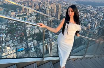 10 Potret Terbaru Lucinta Luna, Disebut Terlalu Kurus
