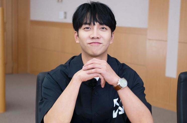 Kronologi Kasus Lee Seung Gi vs Hook Entertainment (instagram/@hook_entertainment)