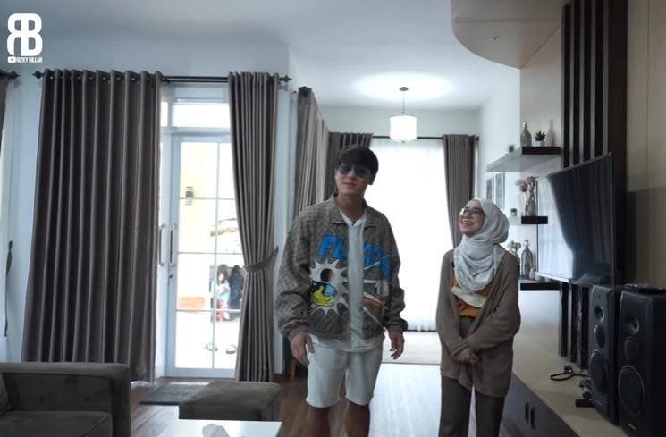 Potret Rumah Lesti Kejora di Cianjur (YouTube/Rizky Billar)
