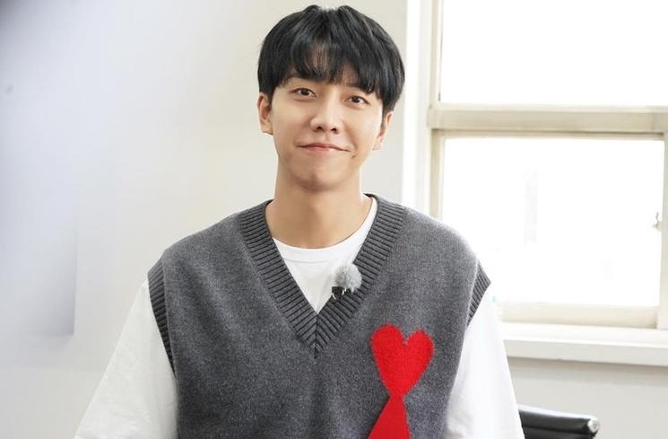 Kronologi Kasus Lee Seung Gi vs Hook Entertainment (instagram/@hook_entertainment)
