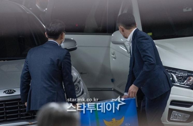 Kronologi Kasus Lee Seung Gi vs Hook Entertainment (koreaboo)