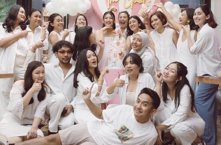 Momen Baby Shower Canti Tachril (instagram/@cantitachril)