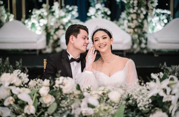 Momen Bulan Madu Glenca Chysara dan Rendi Jhon (Instagram/glencachysaraofficial)