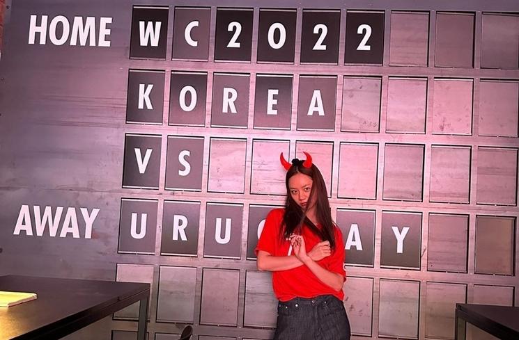 Artis Korea Dukung Timnas di Piala Dunia 2022 (instagram/@hyeri_0609)
