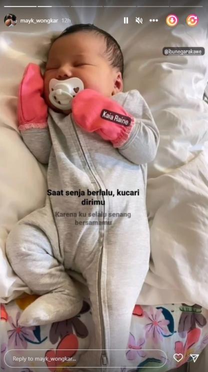 Potret kelahiran anak pertama Mayky Wongkar eks Ria Irawan. (Instagram/@mayk_wongkar)