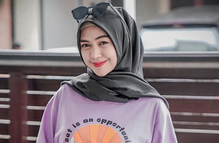 Artis Bantu Korban Gempa Cianjur (instagram/@riaricis1795)