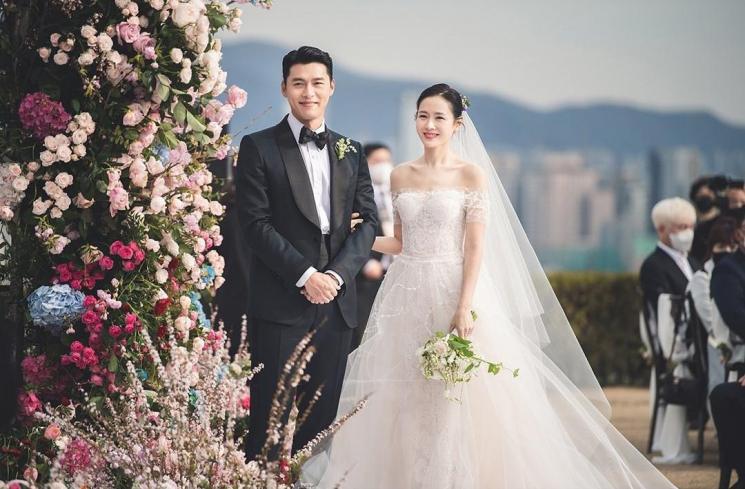 Fakta Kelahiran Anak Pertama Hyun Bin dan Son Ye Jin(Instagram/@vast.ent)