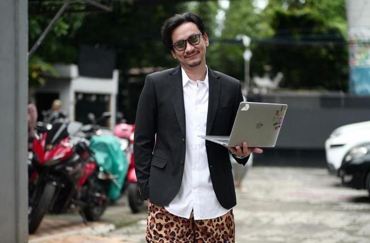 Artis Indonesia dan Tim Jagoannya di Piala Dunia. (Instagram/vincentrompies)