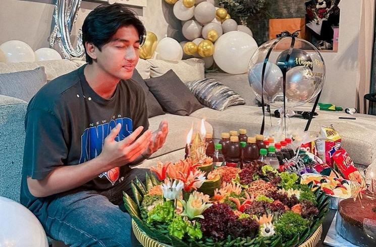 Potret Harris Vriza Rayakan Ultah ke-29 (instagram/@harrisvriza)
