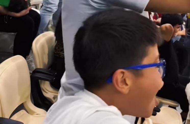 Potret anak Nikita Mirzani nonton Piala Dunia di Qatar. (Instagram/@nikitamirzanimawardi_172)