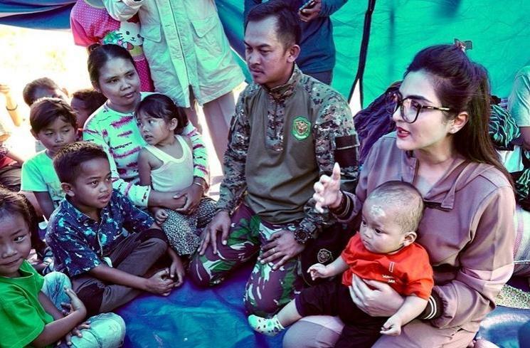 Potret Ashanty Bantu Korban Gempa Cianjur. (Instagram/ashanty_ash)