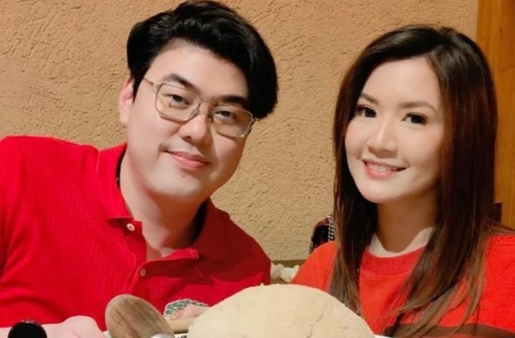 Potret Asty Ananta dan Suami Tajir (instagram/@asty_ananta)