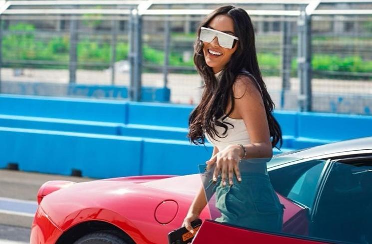 Deretan Foto Eksotis Erika Carlina (Instagram/@eri.carl)