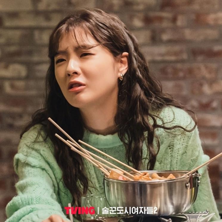 Pesona Lee Sun Bin di Work Later Drink Now Season 2 (Instagram/@tving.official)