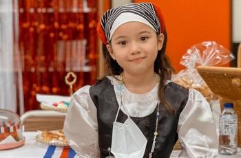 5 Potret Anak Artis Tampil di Acara Sekolah, Bikin Bangga Orangtua