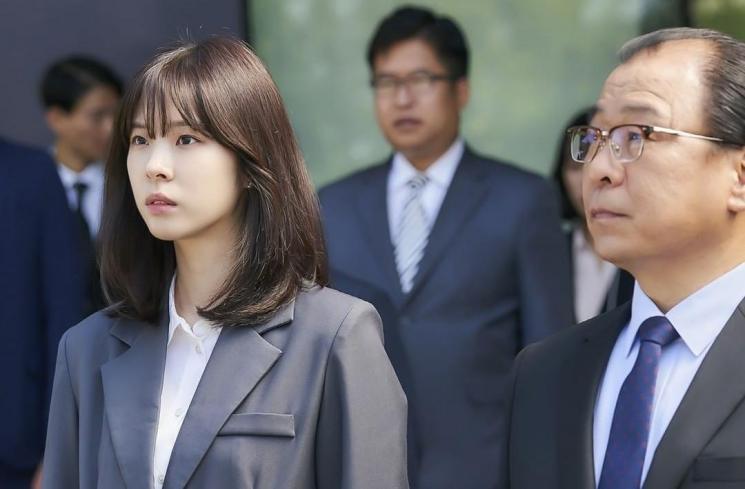 Pesona Seo Eun Soo di Unlock My Boss (Instagram/@channel.ena.d)