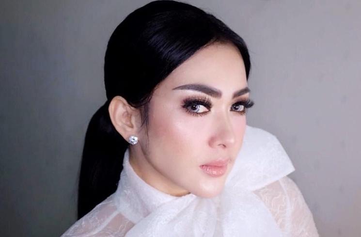 Potret Syahrini dari Masa ke Masa (Instagram/princessyahrini)