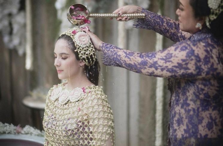 Momen Siraman Chelsea Islan (instagram/@iluminen)
