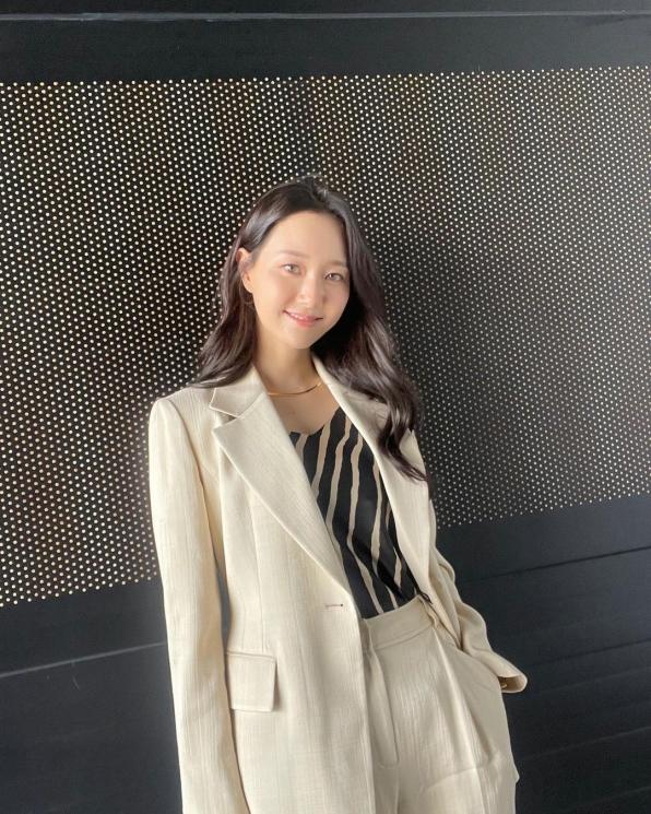 Drama Lee Yoo Young (Instagram/@__youyoung__)