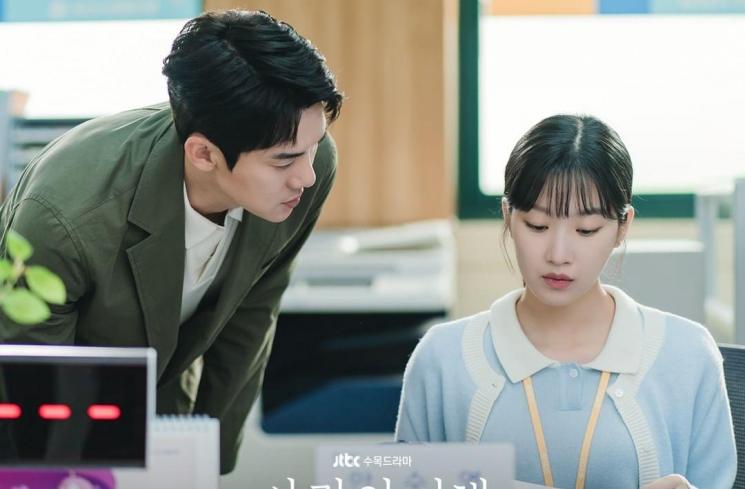 Potret Yoo Yeon Seok di The Interest of Love (Instagram/@jtbcdrama)