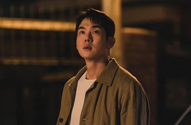 Potret Yoo Yeon Seok di The Interest of Love (Instagram/@jtbcdrama)