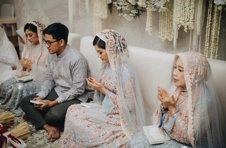 Pesona Allen Kakak Erina Gudono (instagram/@erinagudono)