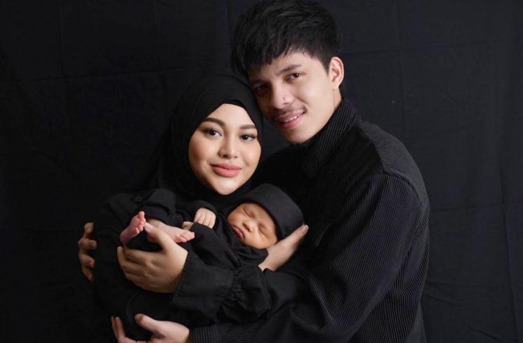 Artis Indonesia Melahirkan di Tahun 2022 (Instagram/aurelie.hermansyah)
