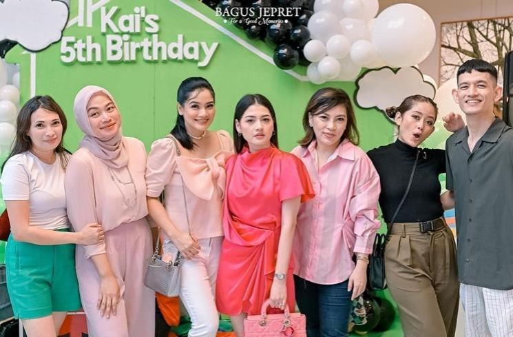 Potret Ulang Tahun Kai Anak Titi Kamal (instagram/titi_kamall)