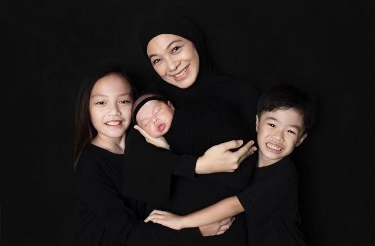 Artis Indonesia Melahirkan di Tahun 2022 (Instagram/@dianayulestari)