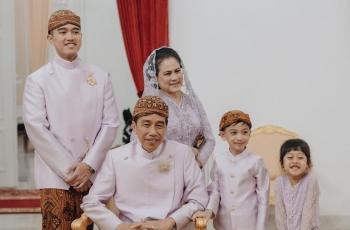Momen Ibu Iriana Tahan Tangis Sambil Tersenyum saat Kaesang Sungkem Dirilis: Gak Mau Terlihat Sedih di Depan Anak